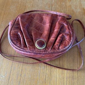 Vintage Rich Brown Textured Crossbody Bag